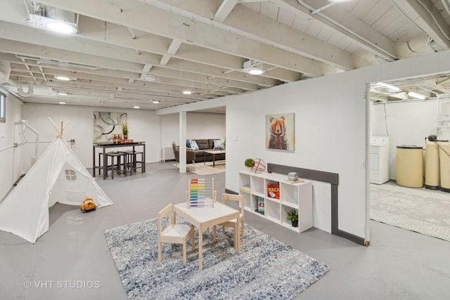 2309 N Riverside Dr, Mchenry, IL 60051 - rec room featuring concrete floors and washer / clothes dryer