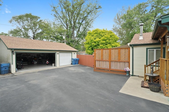 14848 Keystone Ave, Midlothian, IL 60445 - view of detached garage