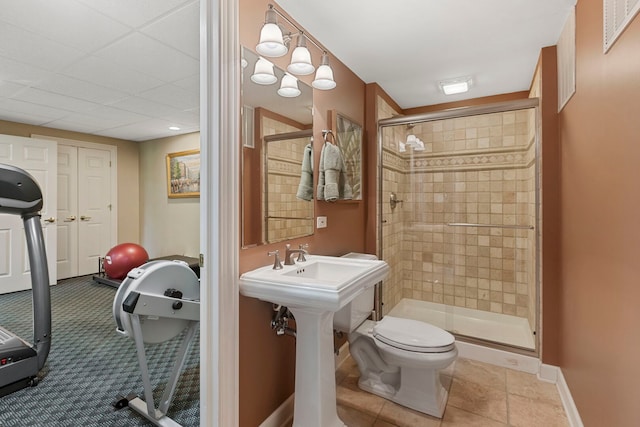 20142 N Deer Chase Ct, Deer Park, IL 60010 - full bathroom featuring a stall shower, toilet, baseboards, and tile patterned floors