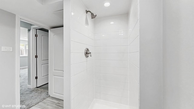 524 Escanaba Ave, Calumet City, IL 60409 - full bath featuring a shower stall