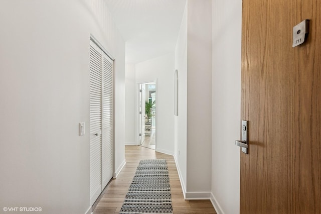 757 N Orleans St Unit 711, Chicago, IL 60654 - hall featuring light wood-type flooring and baseboards