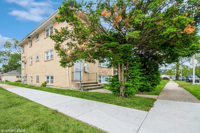 32 E 137th St, Riverdale, IL 60827 - view of property