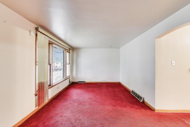 6636 S Rockwell St, Chicago, IL 60629 - carpeted empty room with baseboards