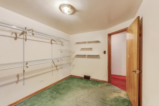 6636 S Rockwell St, Chicago, IL 60629 - spacious closet featuring carpet flooring