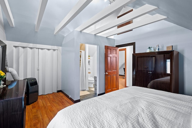 3050 Charles St, Melrose Park, IL 60164 - bedroom with wood finished floors