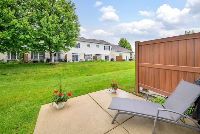 426 Victoria Ln Unit 426, Elgin, IL 60124 - view of patio / terrace featuring a residential view