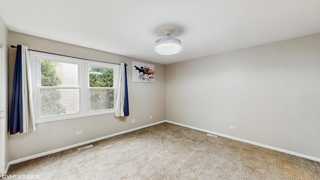 2080 Maplewood Cir, Naperville, IL 60563 - empty room with carpet flooring and baseboards