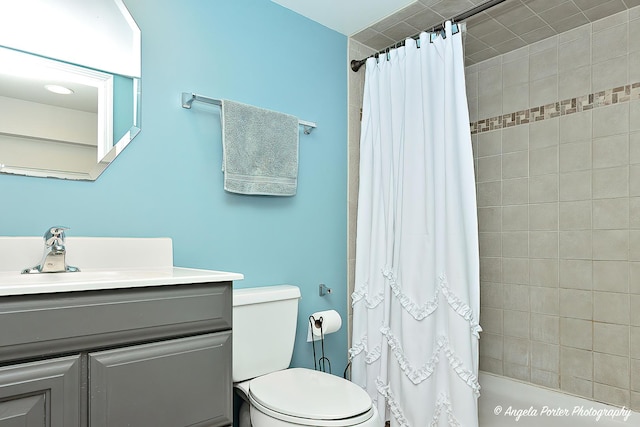 2704 Kendall Xing Unit 2704, Johnsburg, IL 60051 - full bathroom featuring vanity, toilet, and shower / bath combo