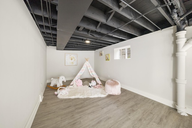 504 Newton Ave, Glen Ellyn, IL 60137 - rec room featuring wood finished floors and baseboards