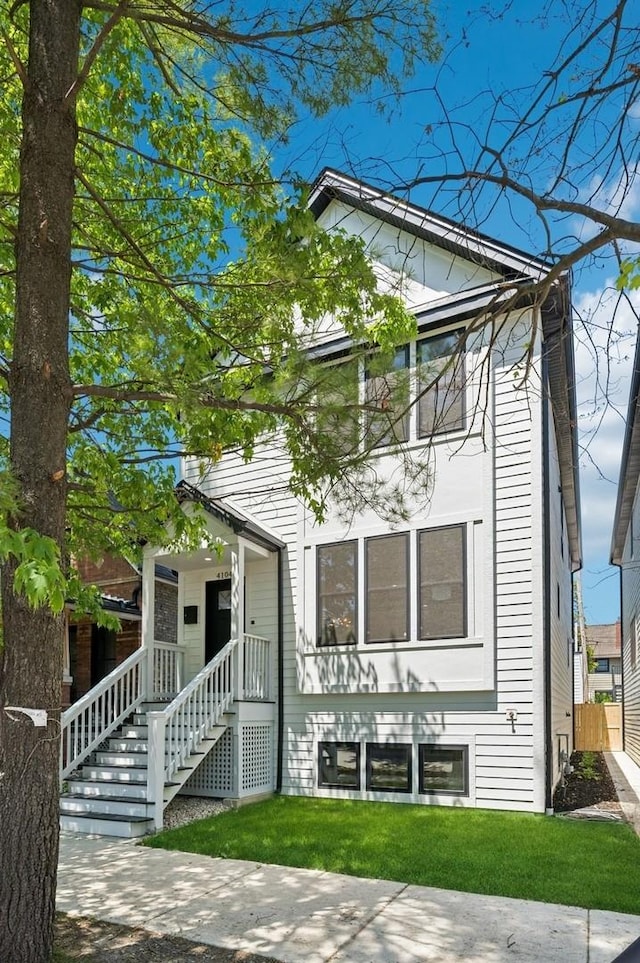 4104 W Eddy St, Chicago, IL 60641 - view of front of home
