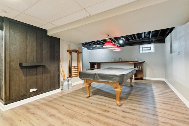 10 Black Walnut Trl, Palos Park, IL 60464 - rec room featuring billiards, wood finished floors, bar, and a paneled ceiling