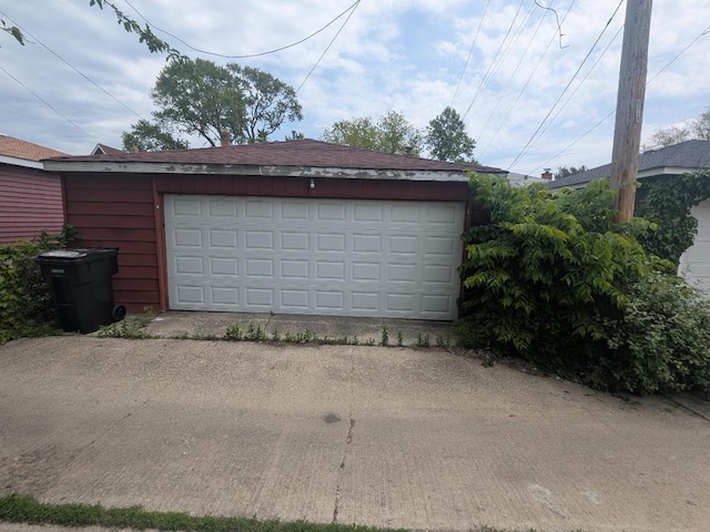 8918 S Euclid Ave, Chicago, IL 60617 - view of detached garage