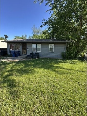 1420 E 15th St, Ford Heights, IL 60411 - photo 2