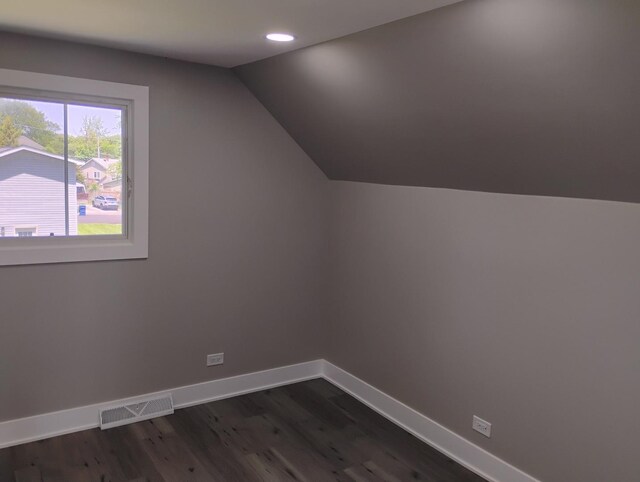 33695 N Lake Shore Dr, Grayslake, IL 60030 - photo 54