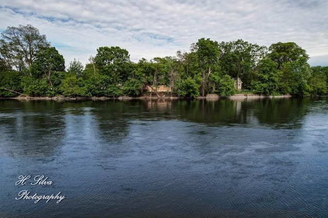 1402 Winaki Trl, Algonquin, IL 60102 - water view