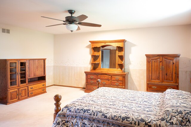 14207 Concord Dr, Orland Park, IL 60462 - bedroom with light colored carpet and ceiling fan