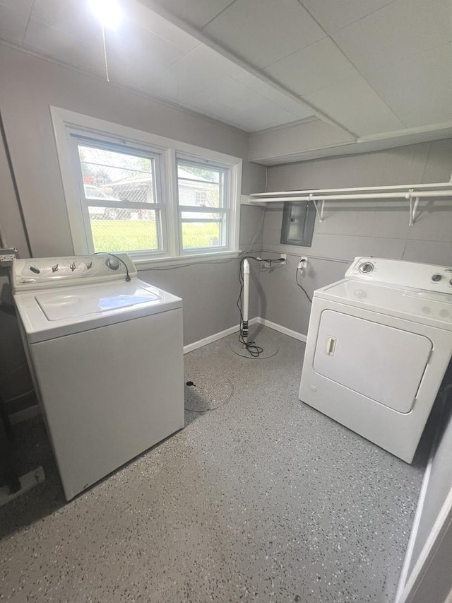 16759 Forest View Dr, Tinley Park, IL 60477 - washroom featuring independent washer and dryer, baseboards, and electric panel