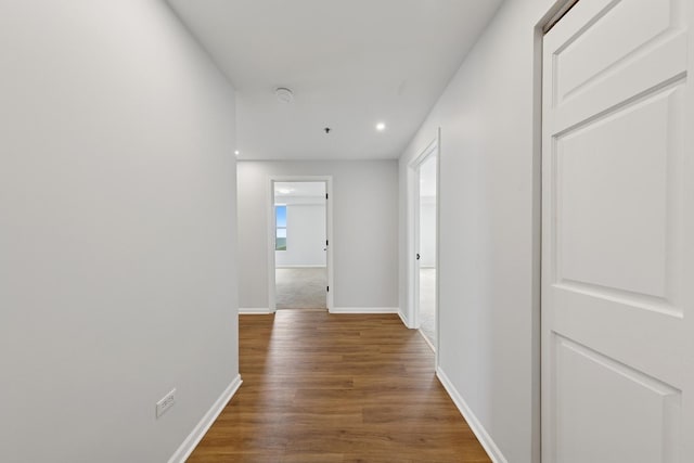 1250 S Indiana Ave Unit 1301, Chicago, IL 60605 - hallway featuring wood finished floors, baseboards, and recessed lighting