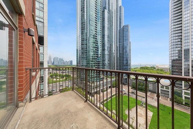1250 S Indiana Ave Unit 1301, Chicago, IL 60605 - balcony with a city view