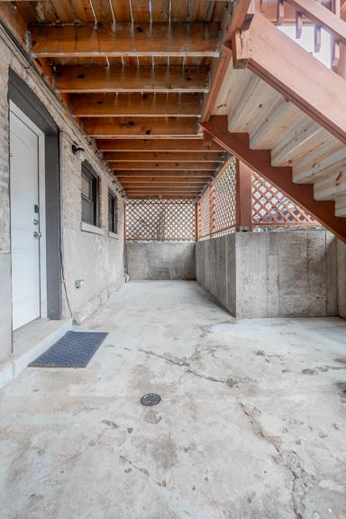 4111 N Kenmore Ave Unit 1Ng, Chicago, IL 60613 - view of patio / terrace