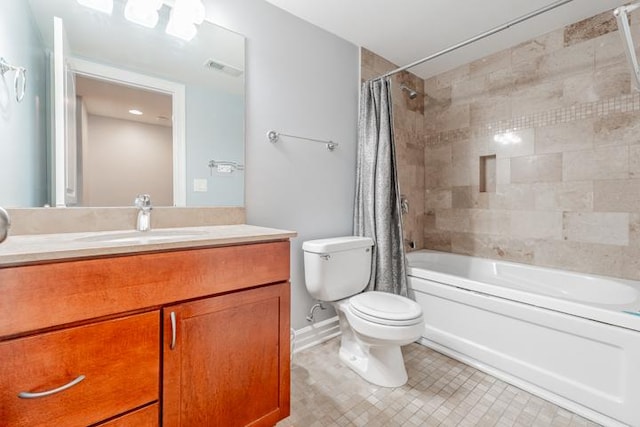 4111 N Kenmore Ave Unit 1Ng, Chicago, IL 60613 - bathroom featuring toilet, vanity, and shower / bath combo with shower curtain