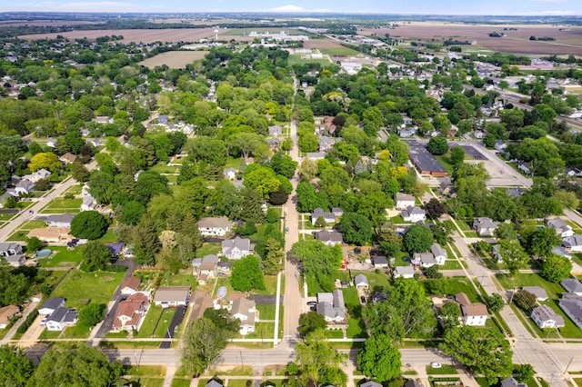 119 E 4th St, Sandwich, IL 60548 - aerial view of property and surrounding area featuring nearby suburban area