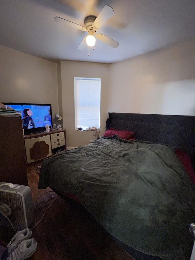 801 S Kedvale Ave, Chicago, IL 60624 - bedroom with a ceiling fan