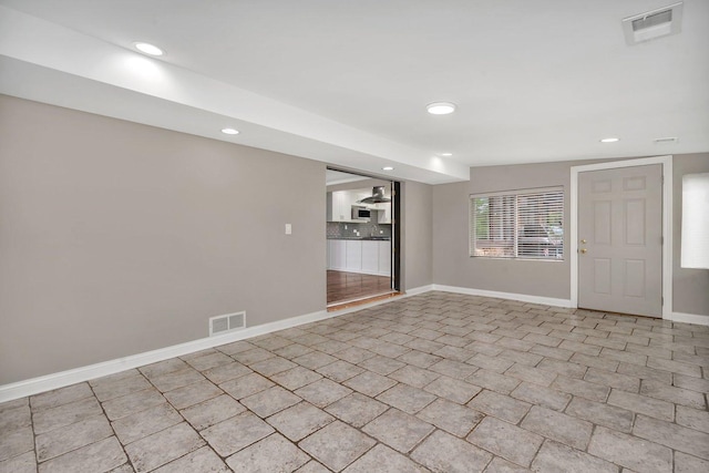 9109 W 123rd St, Palos Park, IL 60464 - unfurnished room with recessed lighting and baseboards