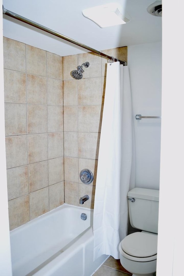 10241 Central Ave Unit 1B, Oak Lawn, IL 60453 - full bath featuring shower / bath combo and toilet