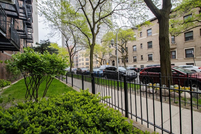 3900 N Pine Grove Ave Unit 203, Chicago, IL 60613 - view of property's community