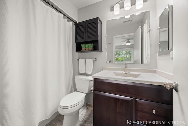 2S414 Emerald Green Dr Unit G, Warrenville, IL 60555 - full bathroom with toilet, vanity, ceiling fan, and a shower with curtain