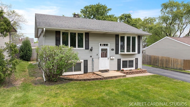376 Belden Ave, Glendale Heights, IL 60139 - bi-level home featuring a chimney