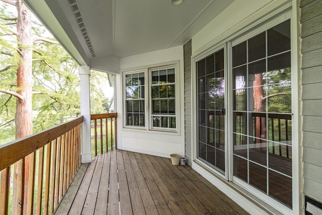 79 Willow Pkwy, Buffalo Grove, IL 60089 - view of wooden terrace
