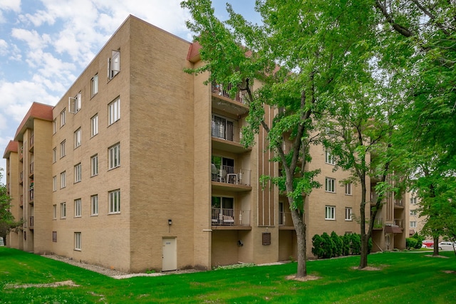 6400 W Belle Plaine Ave Unit 309, Chicago, IL 60634 - photo 5