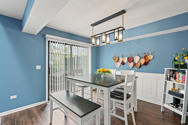 870 N Auburn Woods Dr, Palatine, IL 60067 - dining area featuring wood finished floors and a chandelier