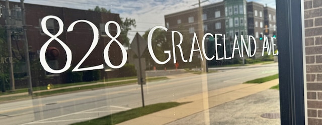 828 Graceland Ave Unit 404, Des Plaines, IL 60016 - view of community / neighborhood sign