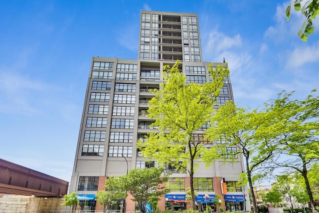 1530 S State St Unit 17B, Chicago, IL 60605 - view of apartment building / complex