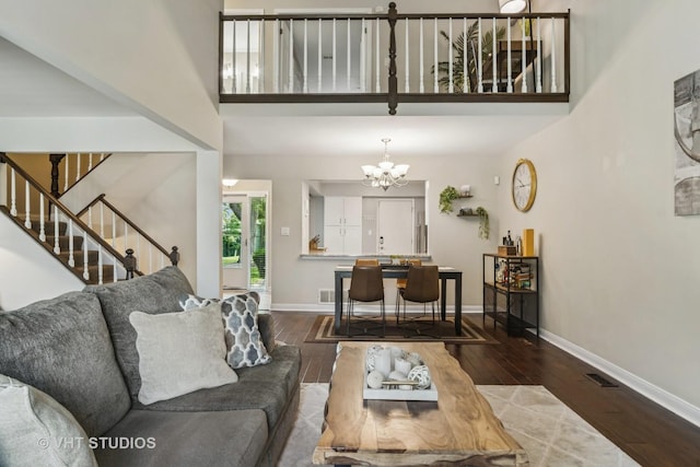 230 W Golfview Ter, Palatine, IL 60067 - living area featuring a chandelier, wood finished floors, and stairway