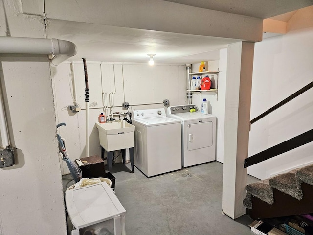 1830 Chestnut Ave Unit 1830, Glenview, IL 60025 - laundry area featuring washing machine and clothes dryer