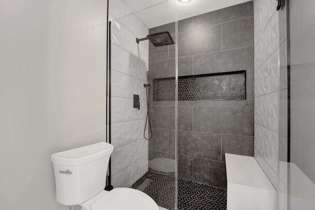 332 Buckingham Ct, Lombard, IL 60148 - full bathroom with toilet and walk in shower
