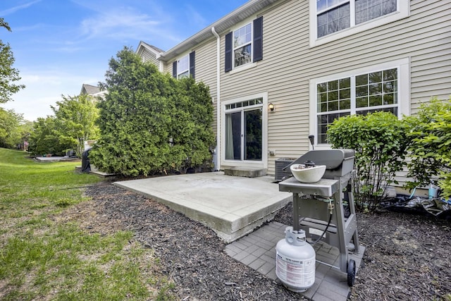 332 Buckingham Ct, Lombard, IL 60148 - view of patio