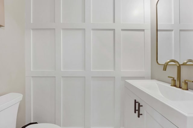 332 Buckingham Ct, Lombard, IL 60148 - bathroom with toilet and vanity