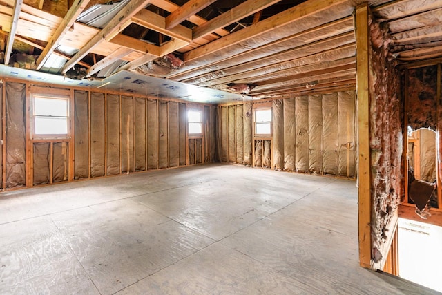 909 Woods Ave, Joliet, IL 60436 - view of basement