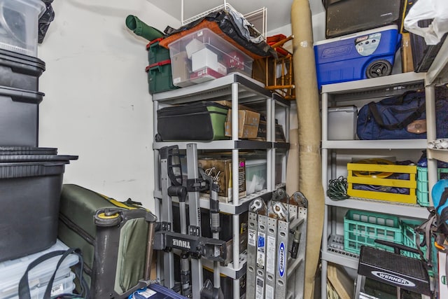 1237 W Farwell Ave Unit 2W, Chicago, IL 60626 - view of storage area
