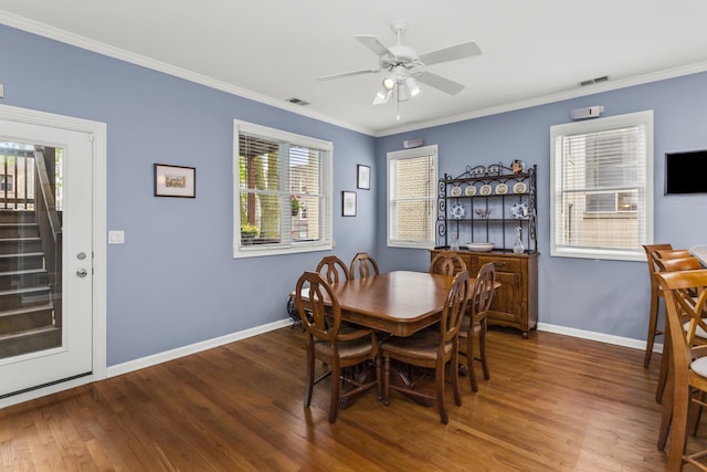 1237 W Farwell Ave Unit 2W, Chicago, IL 60626 - dining area with wood finished floors, baseboards, healthy amount of natural light, and ornamental molding