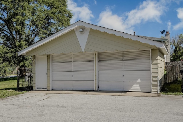 1970 E 170th St, South Holland, IL 60473 - view of detached garage