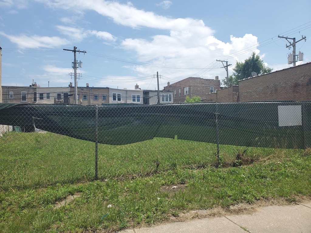 3843 S Giles Ave, Chicago, IL 60616