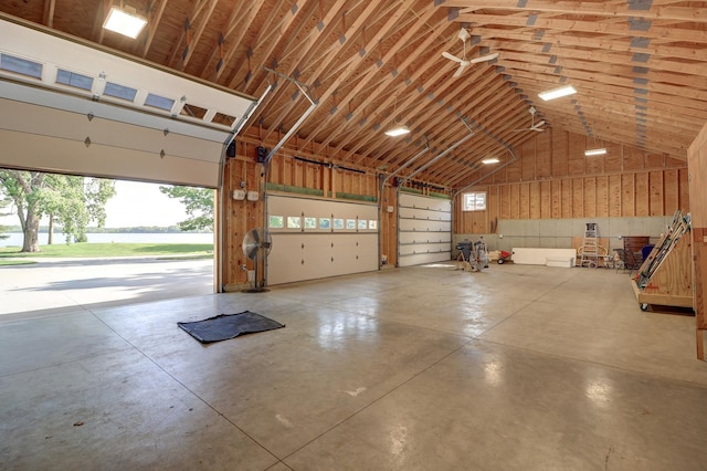 701A Hill Dr, Rock Falls, IL 61071 - view of garage