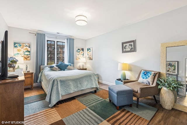 445 N Park Blvd Unit 3D, Glen Ellyn, IL 60137 - bedroom with wood finished floors and baseboards