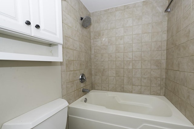 420 S Clinton St Unit 408A, Chicago, IL 60607 - full bath featuring toilet and washtub / shower combination